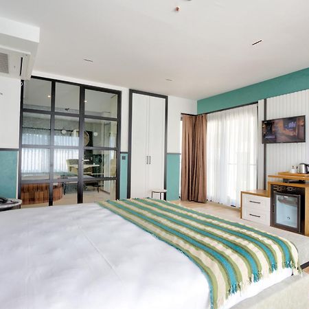 Fragments Hotel Истанбул Екстериор снимка